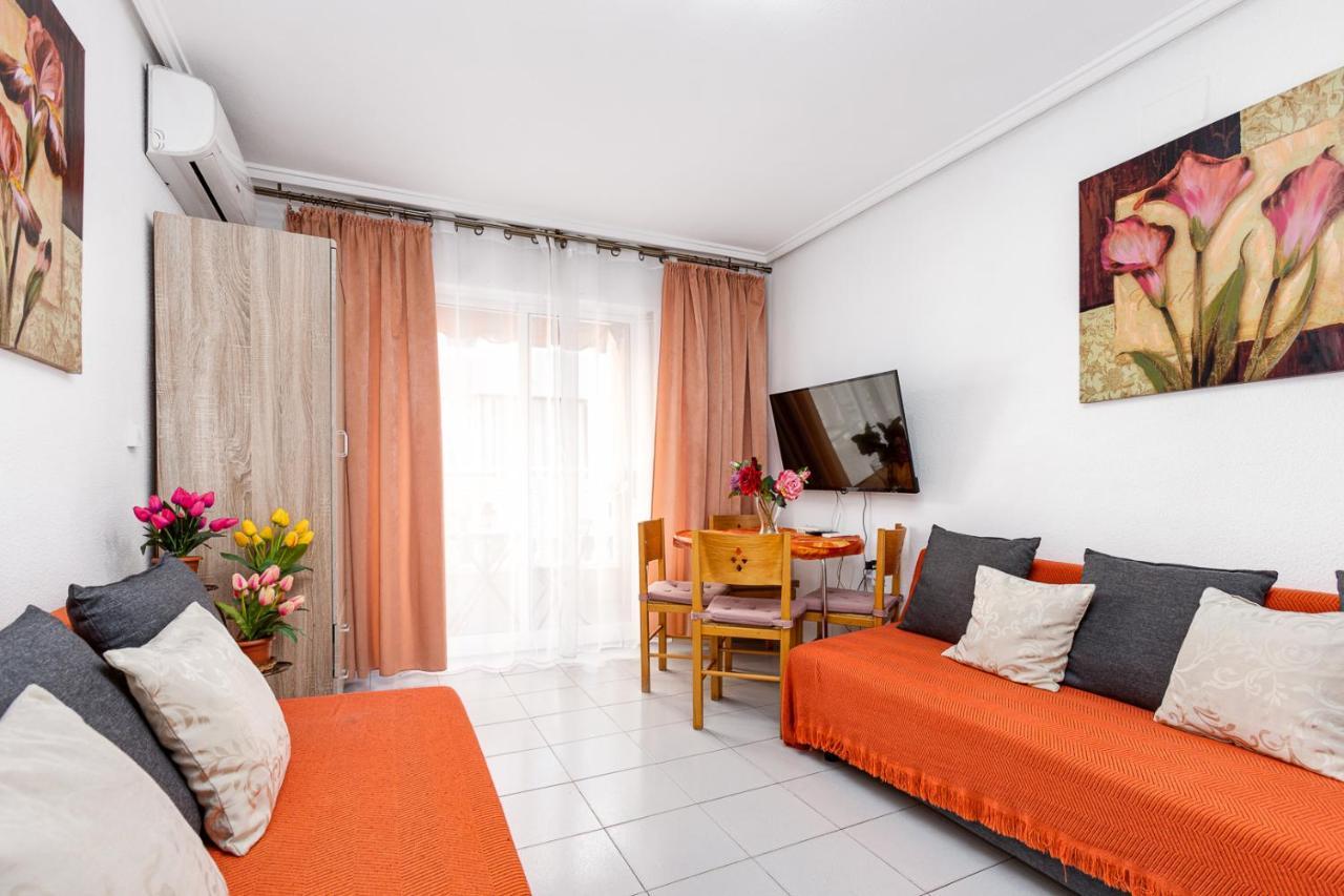 Apartment Studio Relax Almudena 또레비에하 외부 사진